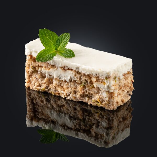 Фисташковый Гато